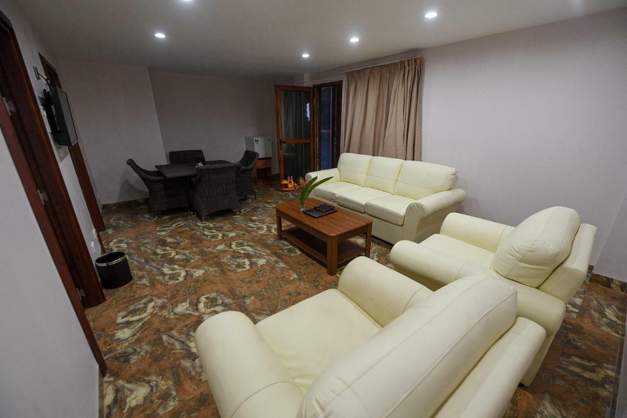 เดอะ เพรสซิเดนท์ โฮเต็ล Apartment นาดี ภายนอก รูปภาพ