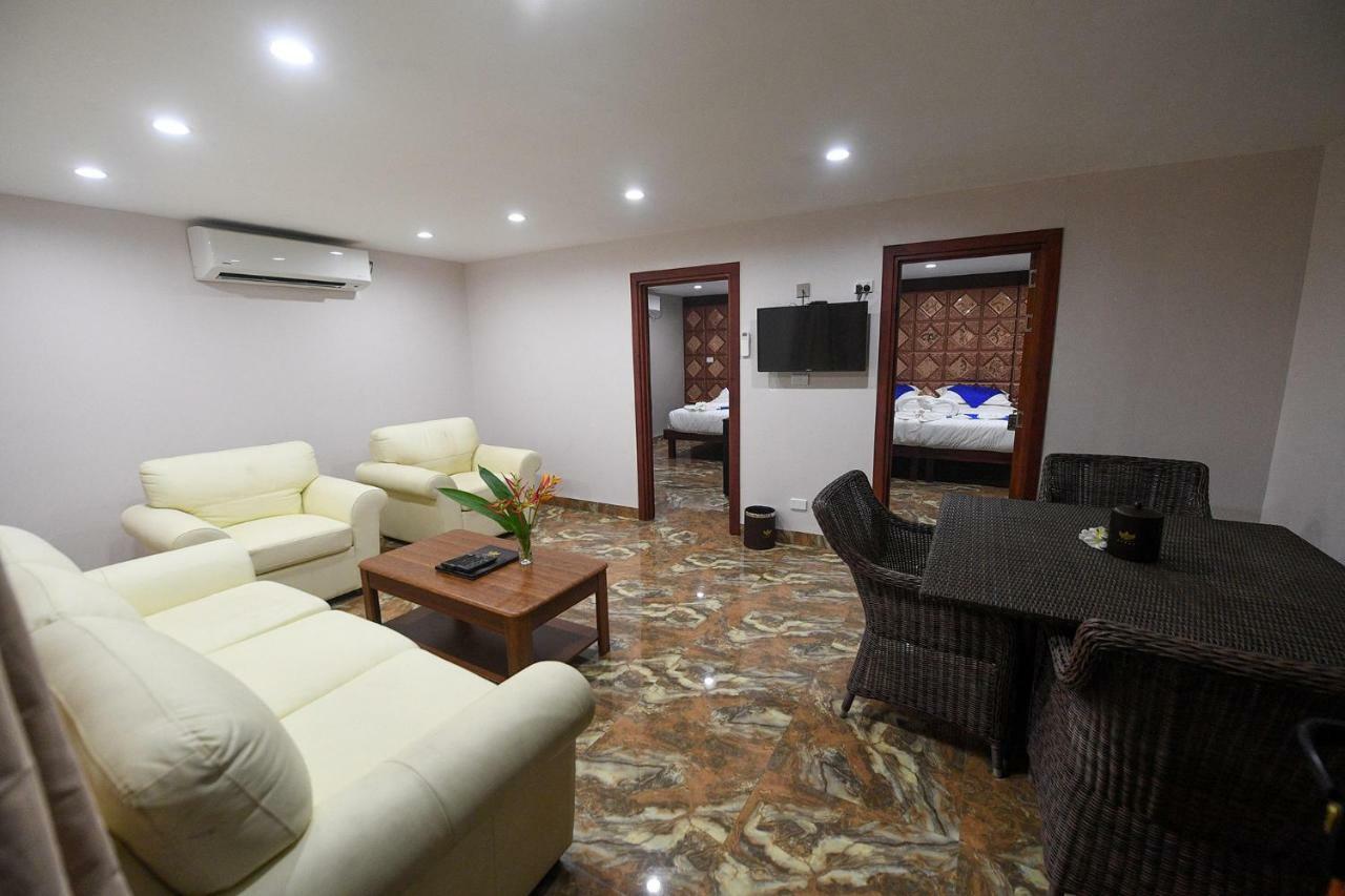 เดอะ เพรสซิเดนท์ โฮเต็ล Apartment นาดี ภายนอก รูปภาพ