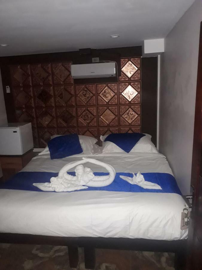 เดอะ เพรสซิเดนท์ โฮเต็ล Apartment นาดี ภายนอก รูปภาพ